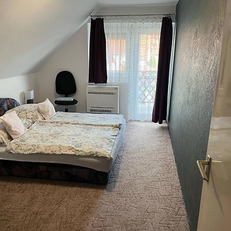 Talaber Vendeghaz Apartment Vonyarcvashegy Ngoại thất bức ảnh