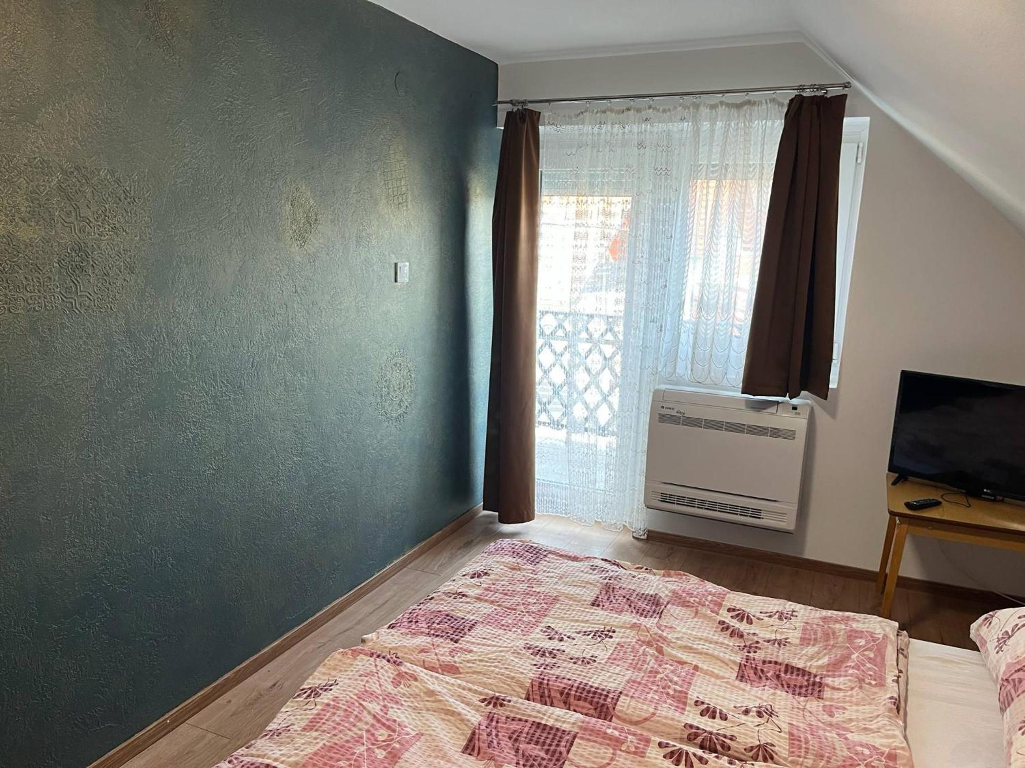 Talaber Vendeghaz Apartment Vonyarcvashegy Ngoại thất bức ảnh